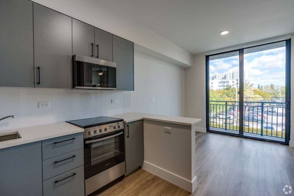 grand-view-park-miami-fl-studio-1-ba---399-sqft